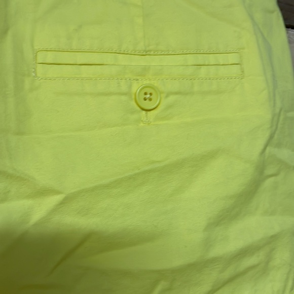 J. Crew Size 00 Bright Yellow Broken-In Chino 100% Cotton Low-rise 3.5” Shorts - Picture 6 of 9